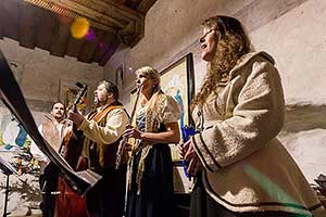 Kapka - tradiční vánoční koncert českokrumlovské folkové kapely, 25.12.2014, foto: Lubor Mrázek (6/8)