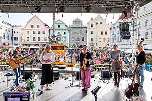 Svatováclavské slavnosti a Mezinárodní folklórní festival 2020 v Českém Krumlově, pátek 23. září 2022, foto: Lubor Mrázek (16/90)