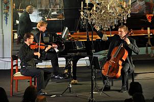 Dvořákovo Trio - 3. 8. 2022, Mezinárodní hudební festival Český Krumlov, zdroj: Auviex s.r.o., foto: Libor Sváček (10/16)