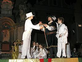 Nad Českým Krumlovem se otevřelo vánoční nebe 1. 12. 2002, foto: Lubor Mrázek (4/33)