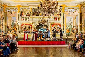 Barokní noc na zámku Český Krumlov ® 27.6 a 28.6.2014, Festival komorní hudby Český Krumlov, foto: Lubor Mrázek (75/172)