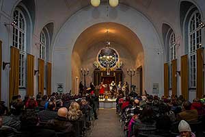 Lakomá Barka: Vánoční zpívání v Synagoze 7.12.2014, Advent a Vánoce v Českém Krumlově, foto: Lubor Mrázek (12/12)