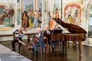Pocta Josefu Sukovi - Guarneri trio, 30.6.2017, Festival komorní hudby Český Krumlov, foto: Lubor Mrázek (4/12)