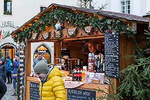 Adventní a Vánoční trh na náměstí Svornosti v Českém Krumlově, prosinec 2018, foto: Lubor Mrázek (55/60)