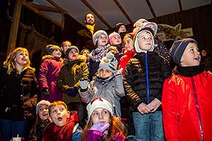 1. adventní neděle - otevření Adventu spojené s rozsvícením vánočního stromu, Český Krumlov 1.12.2019, foto: Lubor Mrázek (22/56)