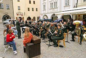 Oslavy osvobození v roce 2004 podbarvila americká hudba, foto: Lubor Mrázek (3/3)