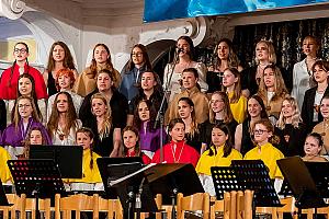"Naše město žije uměním" - slavnostní koncert k 240. výročí ZUŠ Český Krumlov, Zámecká jízdárna 13. května 2022, foto: Lubor Mrázek (96/129)