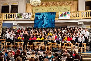 "Naše město žije uměním" - slavnostní koncert k 240. výročí ZUŠ Český Krumlov, Zámecká jízdárna 13. května 2022, foto: Lubor Mrázek (97/129)