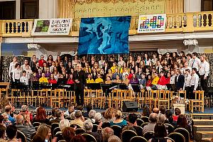 "Naše město žije uměním" - slavnostní koncert k 240. výročí ZUŠ Český Krumlov, Zámecká jízdárna 13. května 2022, foto: Lubor Mrázek (100/129)