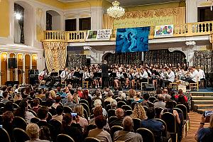 "Naše město žije uměním" - slavnostní koncert k 240. výročí ZUŠ Český Krumlov, Zámecká jízdárna 13. května 2022, foto: Lubor Mrázek (111/129)