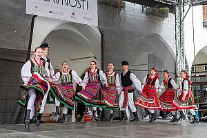 Svatováclavské slavnosti a Mezinárodní folklórní festival 2022 v Českém Krumlově, sobota 24. září 2022, foto: Lubor Mrázek (3/119)