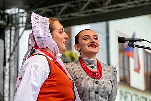 Svatováclavské slavnosti a Mezinárodní folklórní festival 2022 v Českém Krumlově, sobota 24. září 2022, foto: Lubor Mrázek (19/119)
