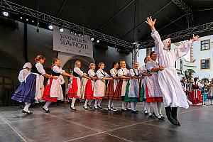 Svatováclavské slavnosti a Mezinárodní folklórní festival 2022 v Českém Krumlově, sobota 24. září 2022, foto: Lubor Mrázek (24/119)