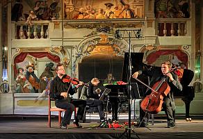 Dvořákovo Trio - 3. 8. 2022, Mezinárodní hudební festival Český Krumlov, zdroj: Auviex s.r.o., foto: Libor Sváček (6/16)