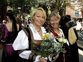 Hlavní průvod, Slavnosti pětilisté růže 20. - 22. června 2003, foto: Lubor Mrázek (3/43)
