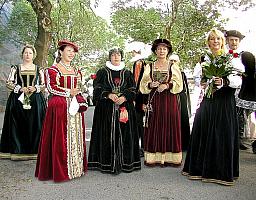 Hlavní průvod, Slavnosti pětilisté růže 20. - 22. června 2003, foto: Lubor Mrázek (11/43)