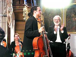 7. července 2002 - Jaroslav Krček: Symfonie č. 4 "Desiderata", Festival komorní hudby, foto: Lubor Mrázek (4/9)