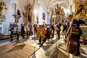 Slavnostní koncert –  Ensemble Inégal: duchovní hudba schwarzenberského hudebníka Franze Ferdinanda Arbessera, Festival komorní hudby 4.7.2020, foto: Lubor Mrázek (28/37)