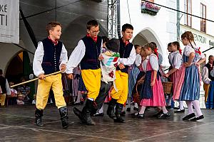 Svatováclavské slavnosti a Mezinárodní folklórní festival Český Krumlov, 29. a 30. září 2023, foto: Lubor Mrázek (138/255)