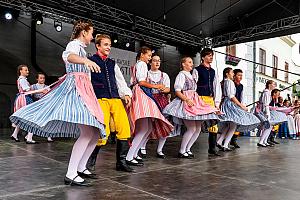 Svatováclavské slavnosti a Mezinárodní folklórní festival Český Krumlov, 29. a 30. září 2023, foto: Lubor Mrázek (146/255)
