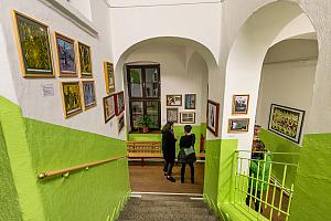 Slavnostní otevření schodišťové galerie ZUŠ Český Krumlov 16. 11. 2023, foto: Lubor Mrázek (108/110)
