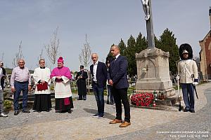 Slavnostní otevření revitalizovaného areálu městského hřbitova, 9. 4. 2024, zdroj: Tomáš Kasal (8/71)