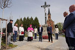 Slavnostní otevření revitalizovaného areálu městského hřbitova, 9. 4. 2024, zdroj: Tomáš Kasal (11/71)